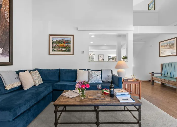 Rmr: Mountain Ash 1 In The Aspenswilsonwy Apartment