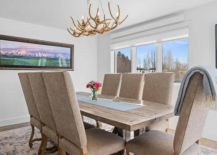 Rmr: Mountain Ash 1 In The Aspenswilsonwy Apartment